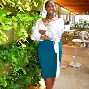 Meet your Posher, Shekinah